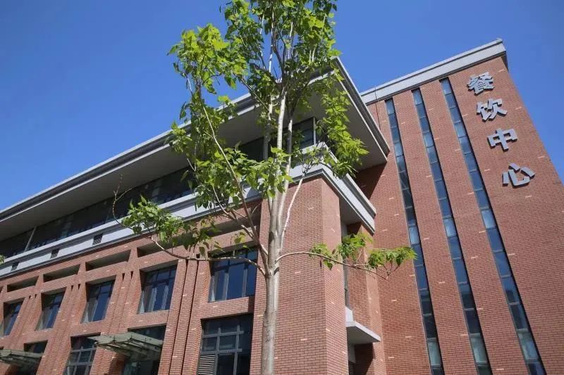 走进石家庄电子信息学校 - 河北单招服务网